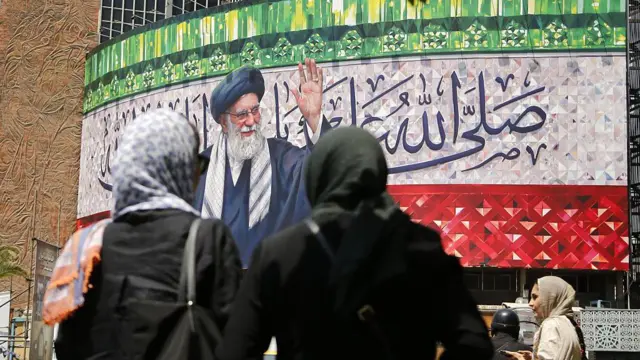 عکس علی خامنه ای